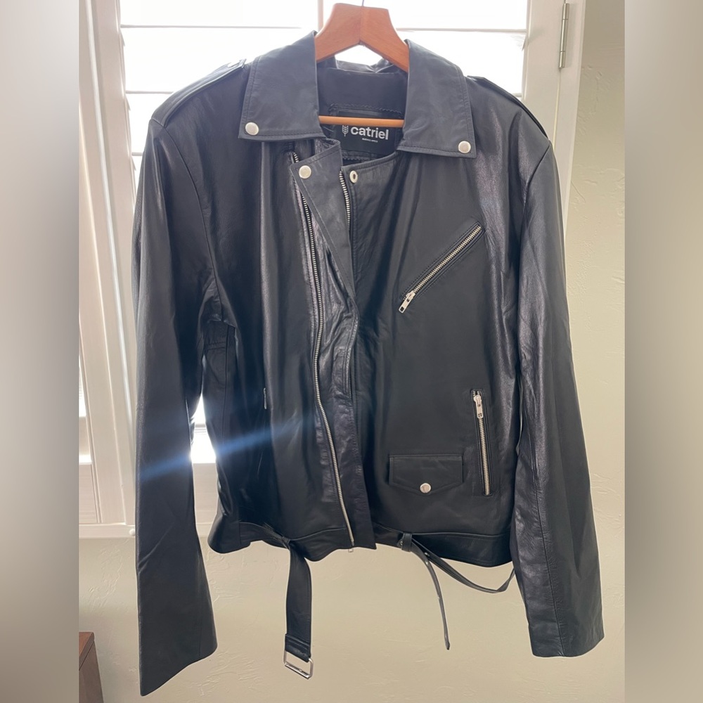 100% leather men’s black jacket